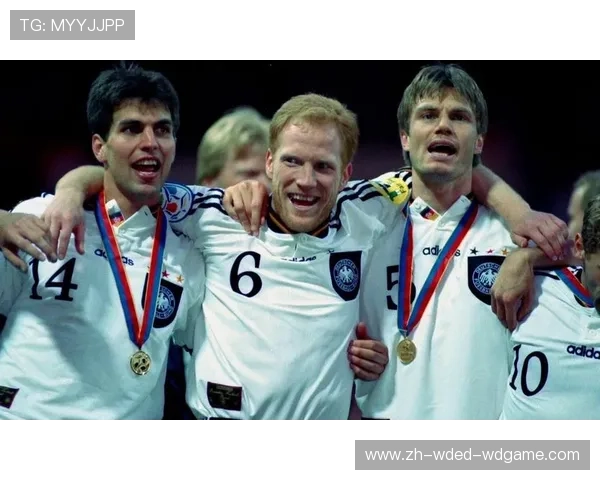 铁幕遗韵:东德足球如何在德甲赛场实现传承与突破 铁幕遗韵:东德足球如何在德甲赛场实现传承与突破